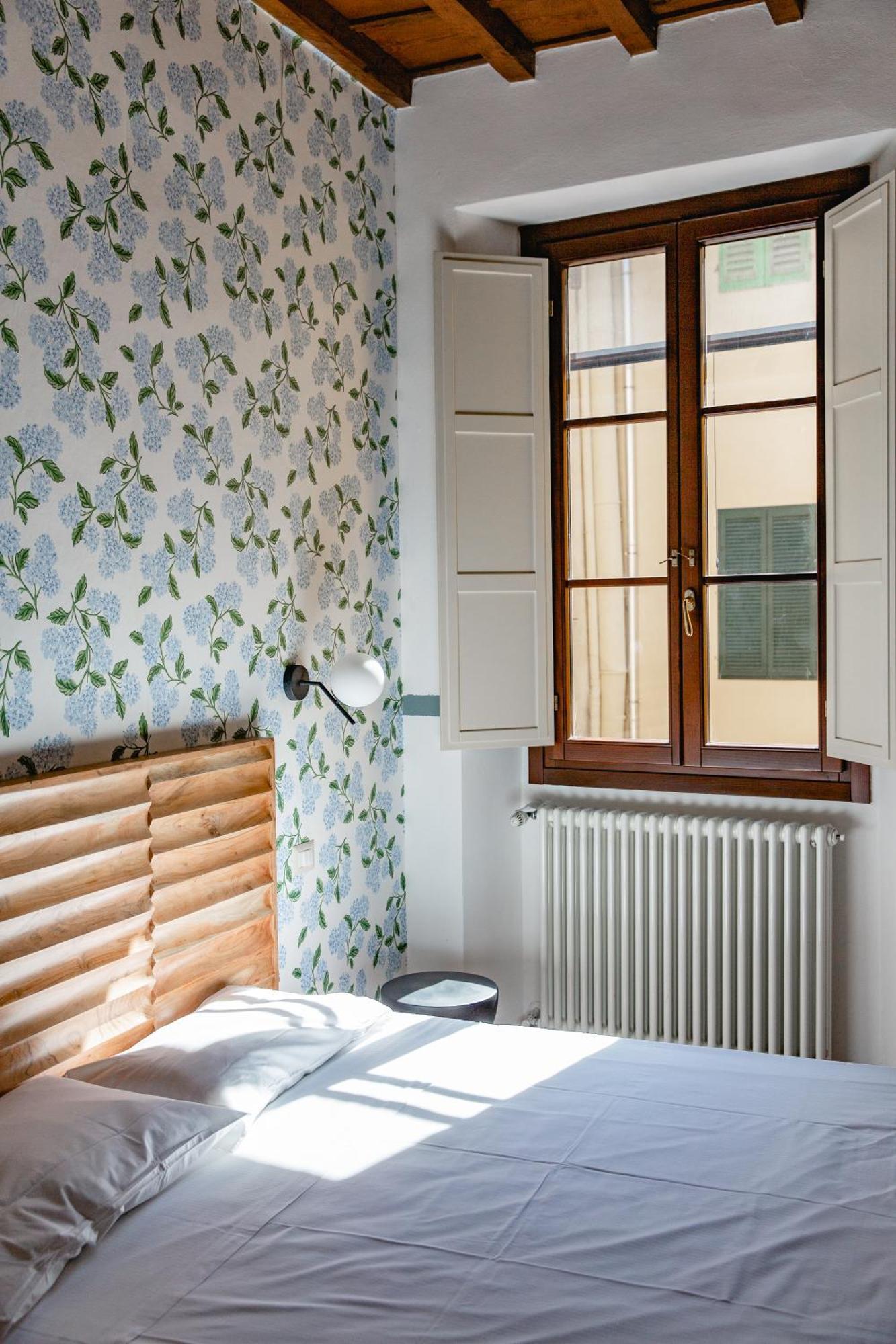 Big Apartment Near Piazza Santo Spirito ฟลอเรนซ์ ภายนอก รูปภาพ